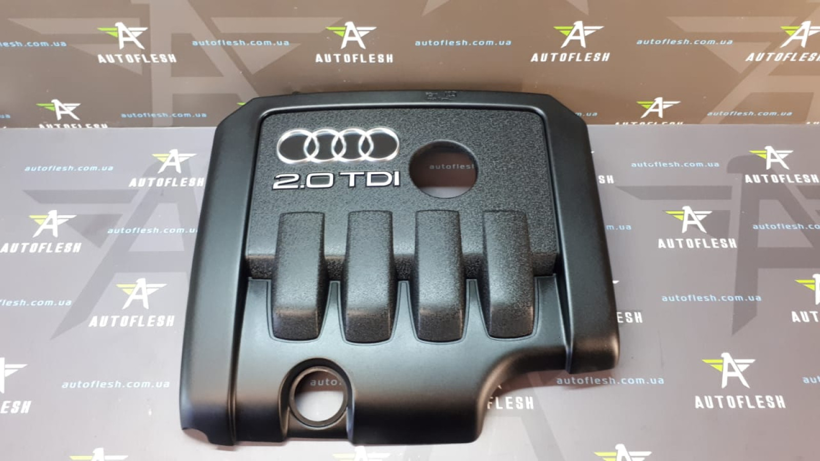 Б/у крышка двигателя декоративная 03G103925, 2.0 TDI для Audi/ Seat/ Skoda/ Volkswagen