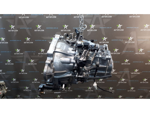Б/у КПП/ коробка передач в сборе M6CF3/ 4300032497, 1.7 CRDI для Hyundai iX35/ KIA Sportage Б/у КПП/ коробка передач в сборе M6CF3/ 4300032497, 1.7 CRDI для Hyundai iX35/ KIA Sportage