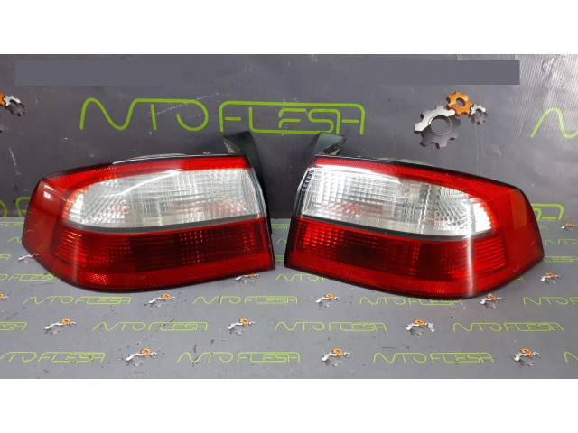 Б/у фонарь задний 8200002473, 8200002474 для Renault Laguna II
