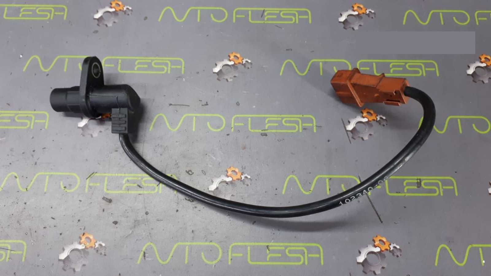 Б/у датчик положения коленвала 10234006 для Citroen/ Fiat/ Lancia/ Peugeot/ Renault