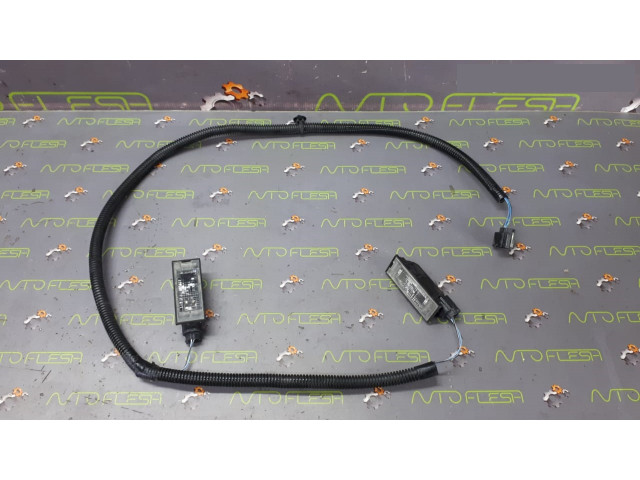 Б/у подсветка номера в сборе 8200480127 для Renault Megane III хэтчбек