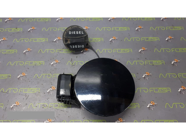 Б/у лючок бензобака/ крышка бензобака в сборе 695102E000 для Hyundai Tucson