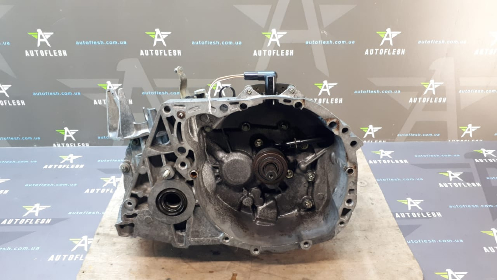 Б/у КПП/ коробка передач JR5119, 1.5 dCi для Renault Megane II/ Scenic II Б/у КПП/ коробка передач JR5119, 1.5 dCi для Renault Megane II/ Scenic II