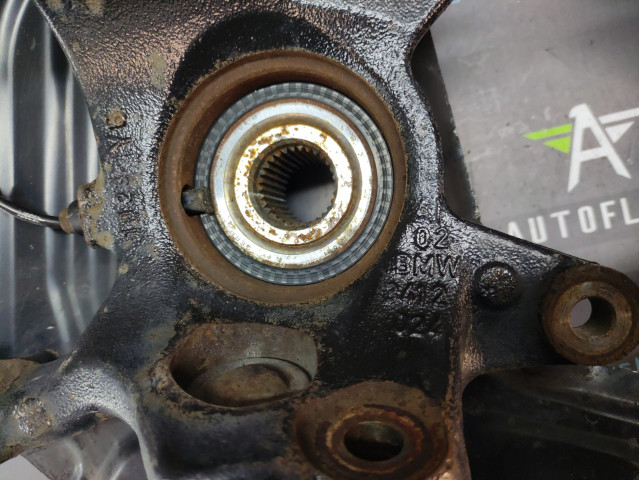 Б/у цапфа передняя в сборе 31213412019, 31213412020, 31203413226 для BMW X3 Б/у цапфа передняя в сборе 31213412019, 31213412020, 31203413226 для BMW X3