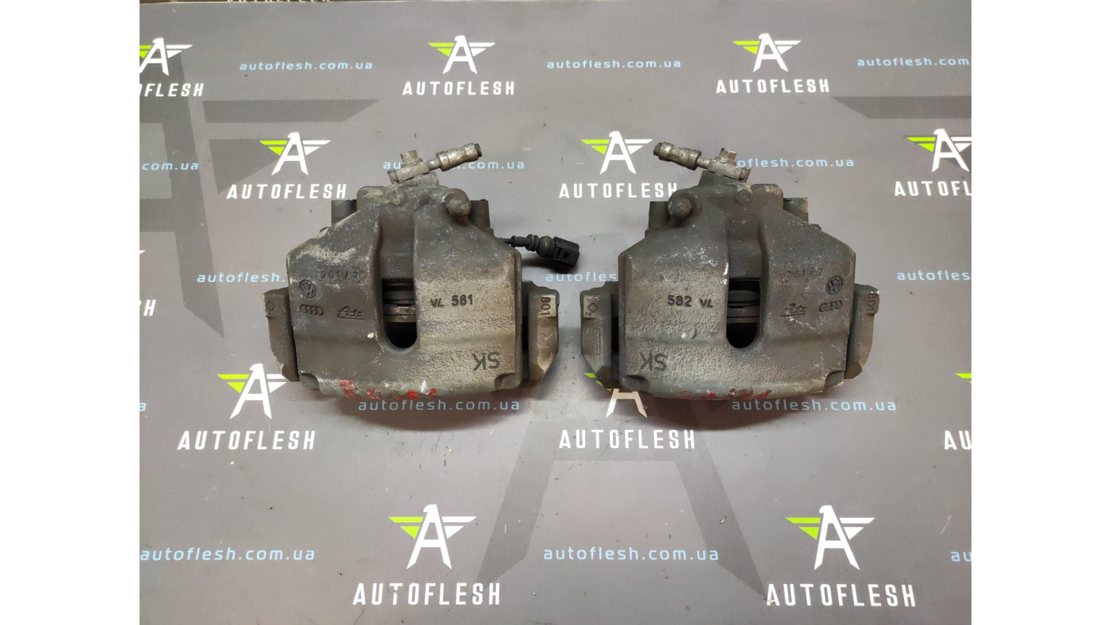 Б/у суппорт тормозной передний 1K0615123B, 1K0615123E, 1K0615123F для Audi/ Seat/ Skoda/ Volkswagen Б/у суппорт тормозной передний 1K0615123B, 1K0615123E, 1K0615123F для Audi/ Seat/ Skoda/ Volkswagen