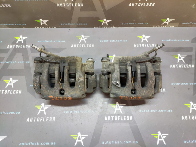 Б/у суппорт передний A0044205583, A0044205683 для Mercedes Sprinter/ Volkswagen Crafter Б/у суппорт передний A0044205583, A0044205683 для Mercedes Sprinter/ Volkswagen Crafter