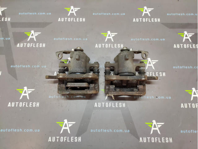 Б/у суппорт тормозной задний 440114926R, 440015452R для Mercedes Citan/ Renault Kangoo II Б/у суппорт тормозной задний 440114926R, 440015452R для Mercedes Citan/ Renault Kangoo II