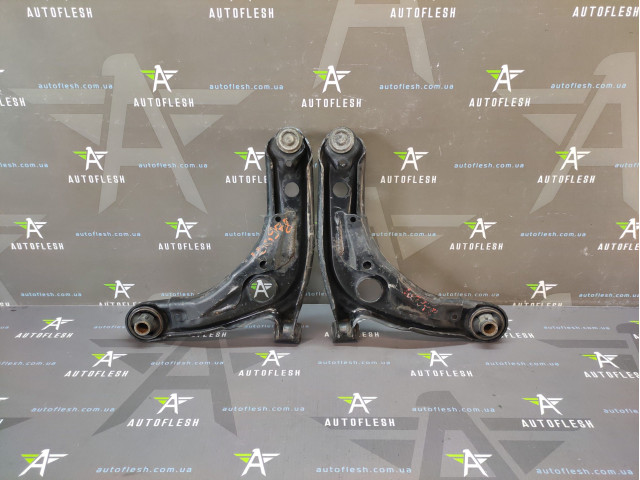 Б/у рычаг передний левый/ правый 4806809150, 4806909140 для Subaru Trezia/ Toyota Urban Cruiser, Verso S, Yaris Б/у рычаг передний левый/ правый 4806809150, 4806909140 для Subaru Trezia/ Toyota Urban Cruiser, Verso S, Yaris