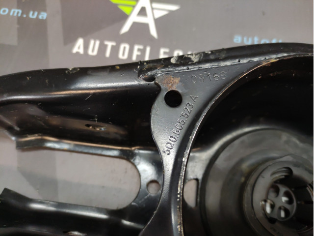 Б/у рычаг задний левый 5Q0505311D, 5Q0505523A для Audi/ Seat/ Skoda/ Volkswagen Б/у рычаг задний левый 5Q0505311D, 5Q0505523A для Audi/ Seat/ Skoda/ Volkswagen