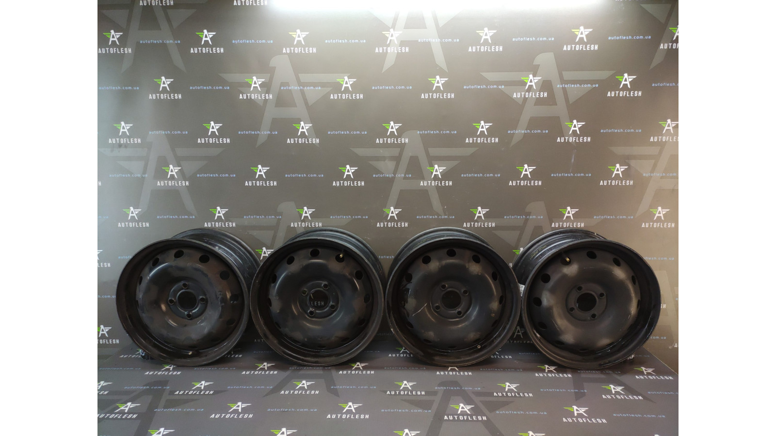 Б/у диски R15, 6001549385, 8200437791, 6Jx15H2/ ET50, разболтовка 4x100 для Dacia Logan/ Sandero