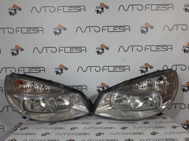 Б/у фара передняя для Renault Scenic II 2003-2006