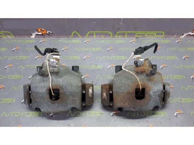 Б/у суппорт передний в сборе 77365813, 77365812 для Fiat 500, Panda/ Lancia Ypsilon Б/у суппорт передний в сборе 77365813, 77365812 для Fiat 500, Panda/ Lancia Ypsilon