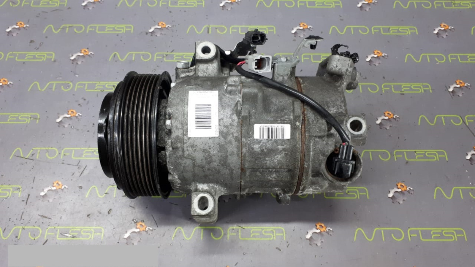 Б/у компрессор кондиционера 926005211R для Renault Grand Scenic III/ Megane III/ Scenic III