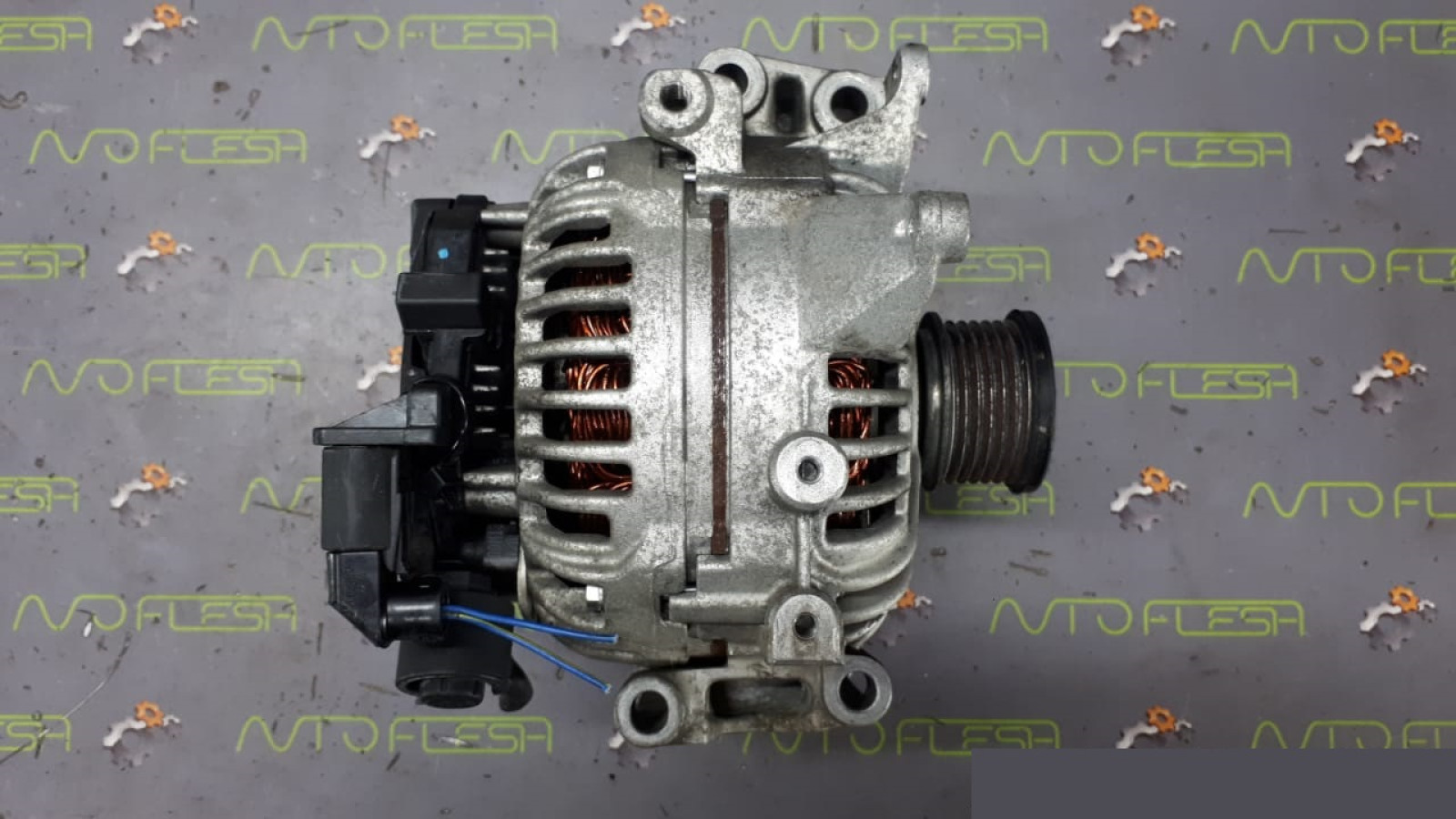 Б/у генератор A0131540002, 0124625014, 14V/ 200A для Mercedes C/ CLC/ CLK/ E/ S-Class