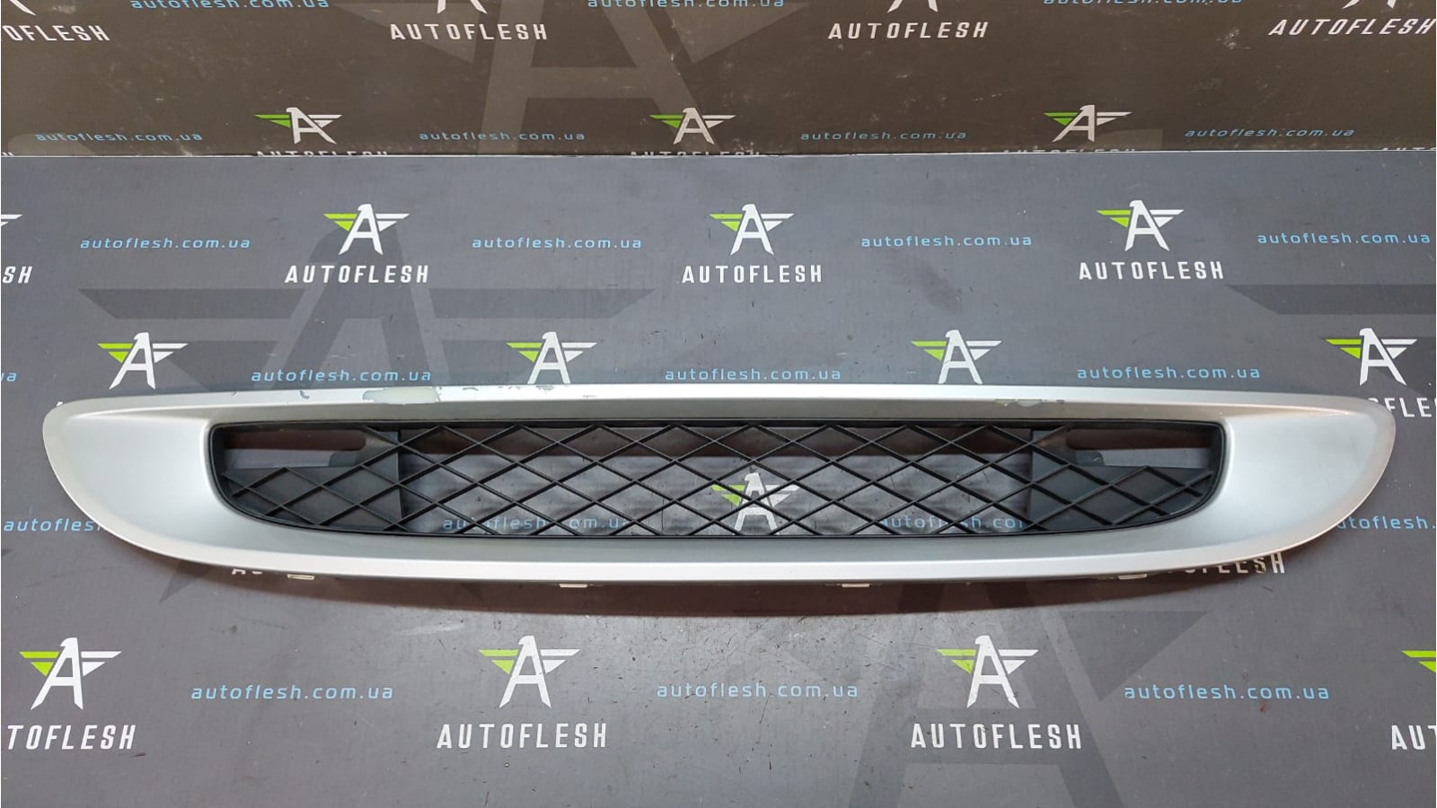 Б/у решетка радиатора A4518880123, A4518880015 для Smart ForTwo