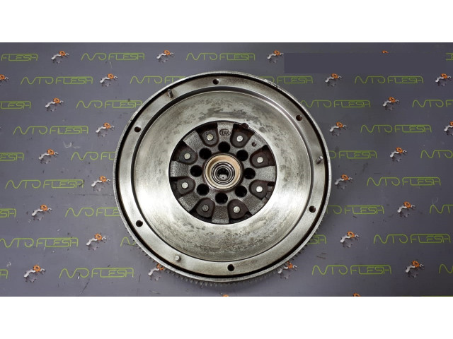 Б/у маховик демпферный A6110302005, 2.2 CDi W903 для Mercedes Sprinter