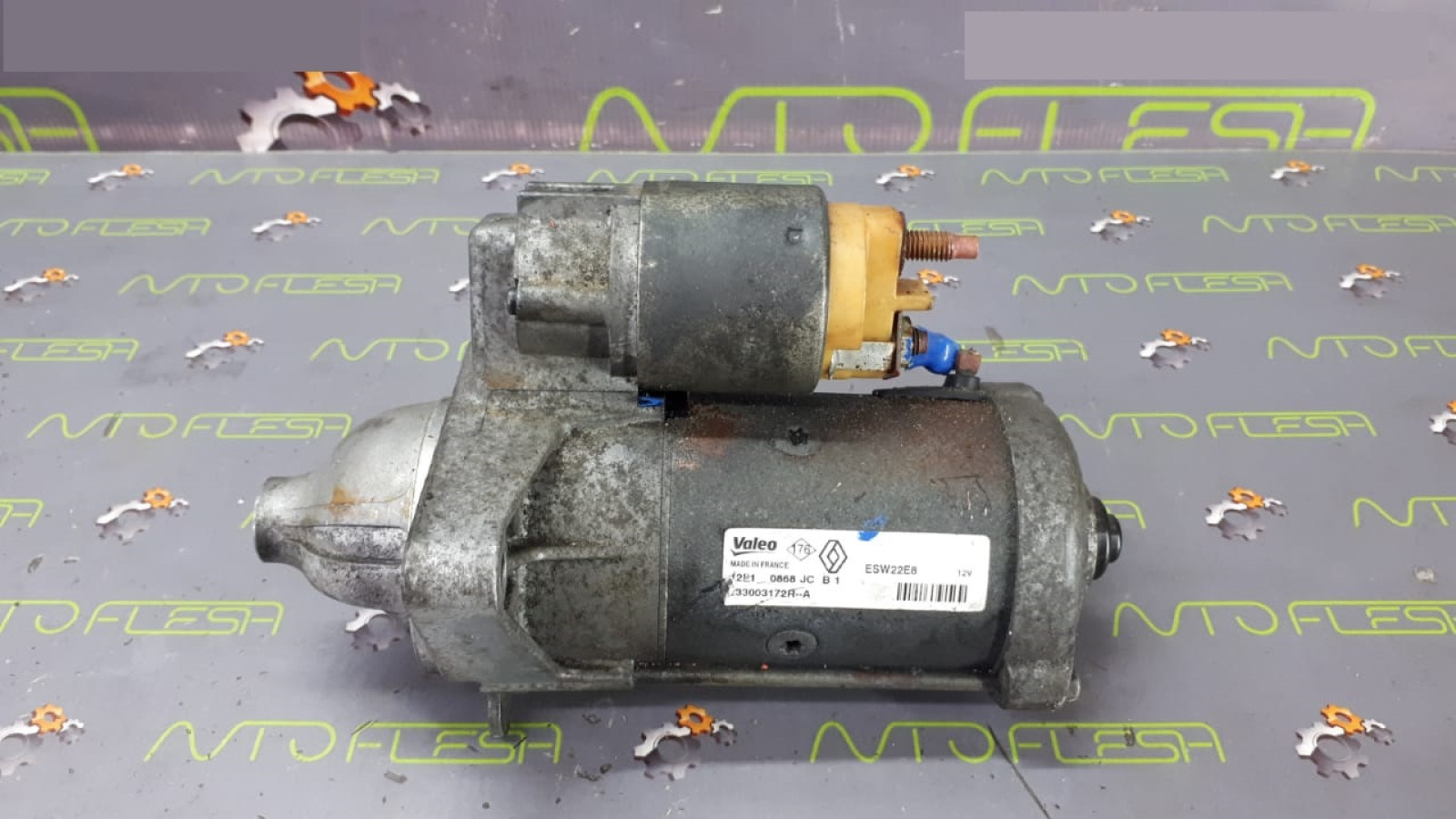 Б/у стартер 233003172R, ESW22E8, Valeo для Nissan/ Opel/ Renault