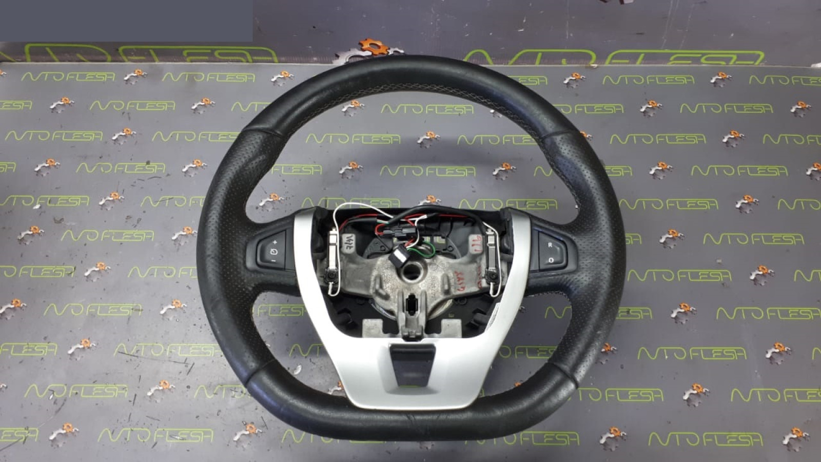Б/у руль/ мультируль 484303213R для Renault Laguna III