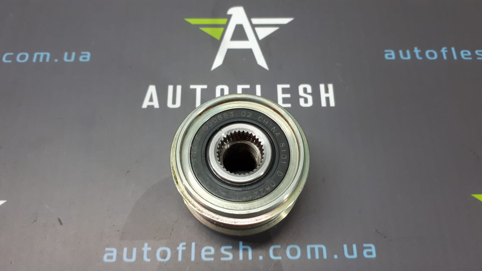 Б/у шкив генератора 231513VD1A, 1.5 dCi для Dacia/ Nissan/ Renault