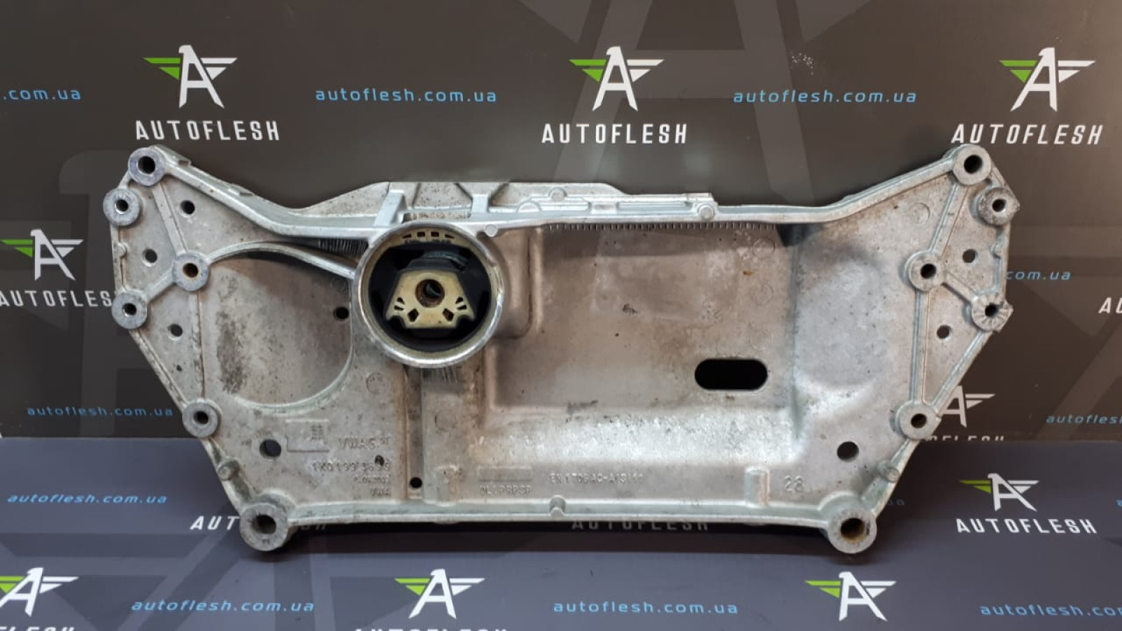 Б/у подрамник передний 1K0199369G для Audi/ Seat/ Skoda/ Volkswagen