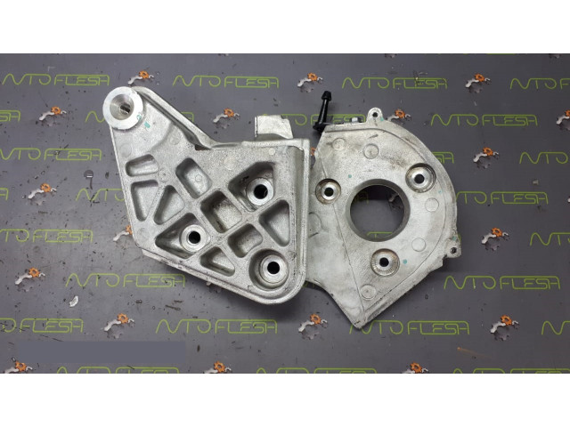 Б/у кронштейн ТНВД/ топливного насоса 8200791725, 1.9 dCi/ DDis, F9Q для Renault Megane III, Scenic III/ Suzuki Grand Vitara