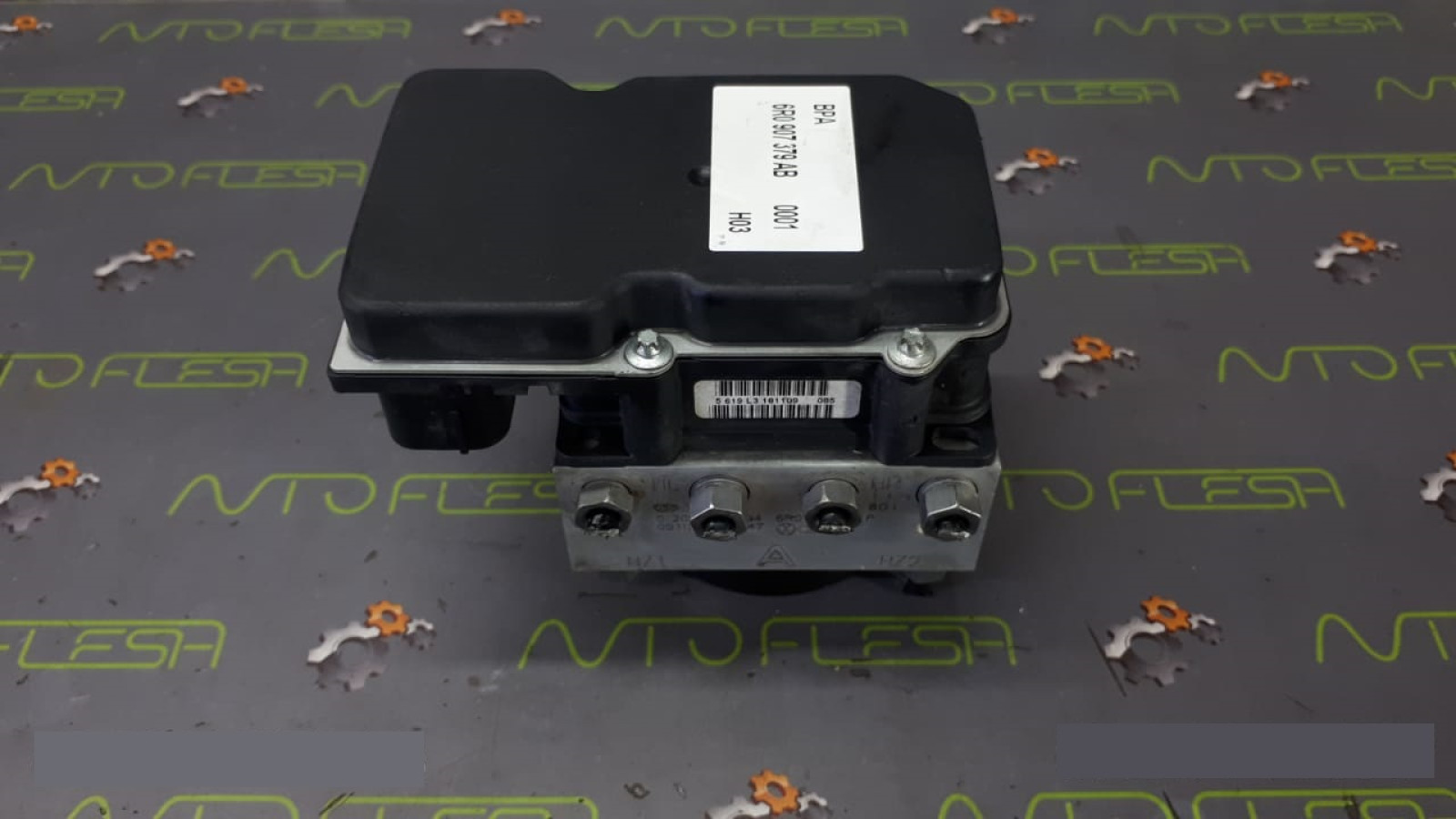 Б/у блок ABS 6R0907379AB, 6R0614117P для Seat Ibiza IV/ Skoda Fabia II/ Volkswagen Bora