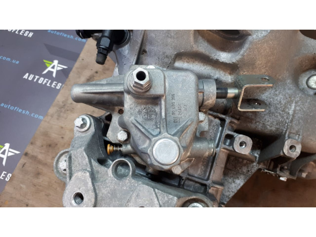 Б/у КПП/ коробка передач в сборе F17W394/ 55565178, 1.3 CDTI для Opel Combo/ Corsa D/ Meriva Б/у КПП/ коробка передач в сборе F17W394/ 55565178, 1.3 CDTI для Opel Combo/ Corsa D/ Meriva