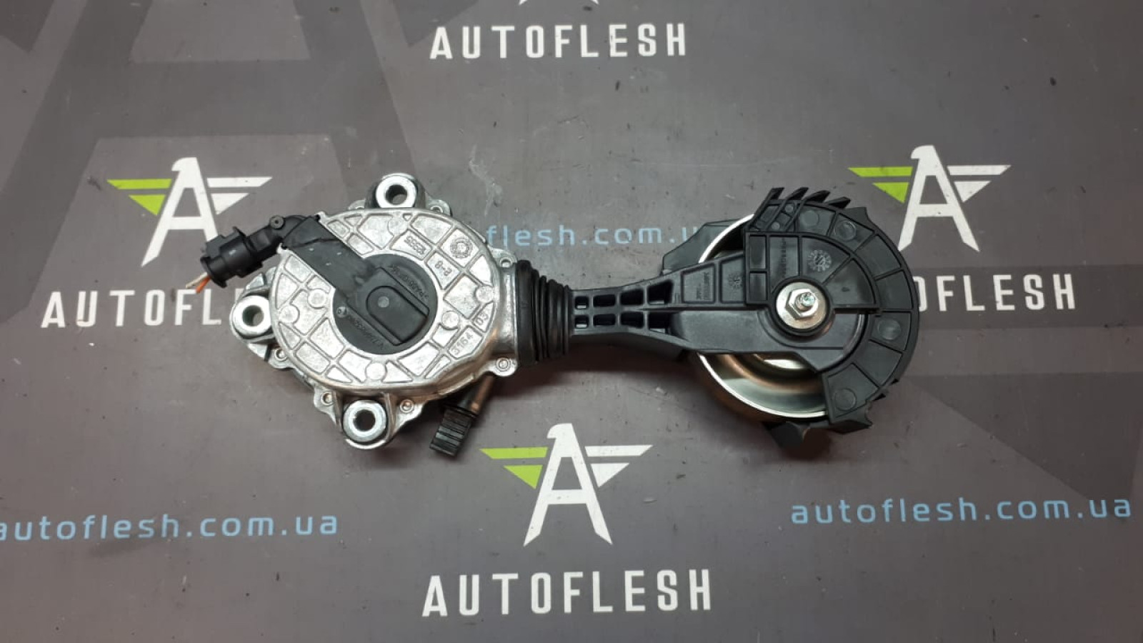 Б/у натяжитель приводного ремня V759883280 для BMW/ Citroen/ MINI/ Peugeot