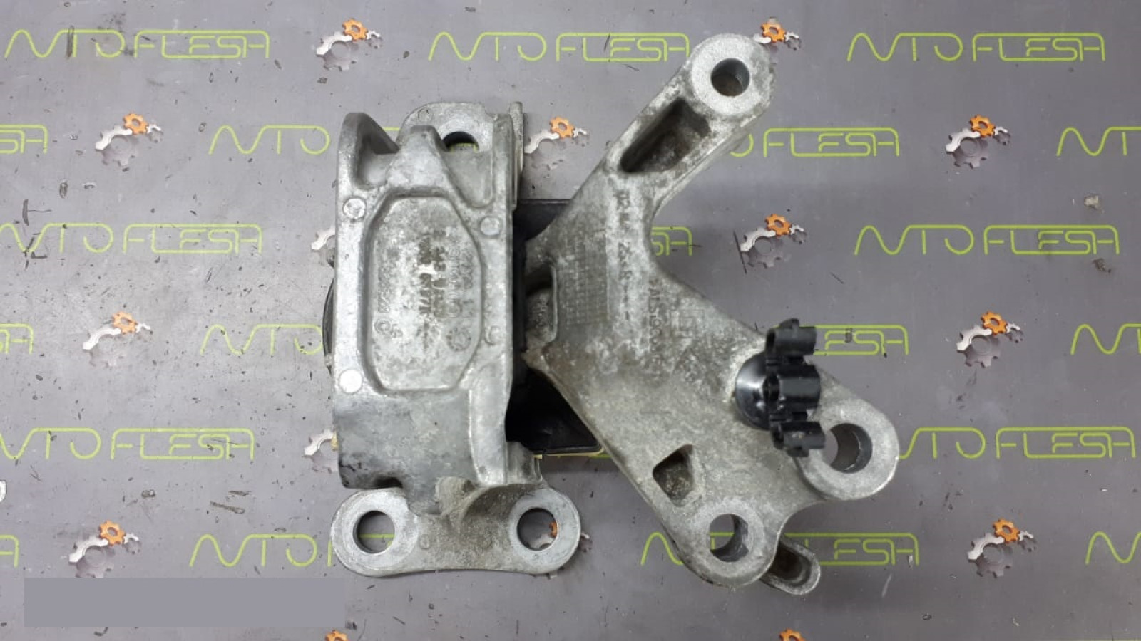 Б/у подушка/ опора/ кронштейн двигателя верхний 112846263R, 1.2 Tce для Renault Megane III/ Scenic III