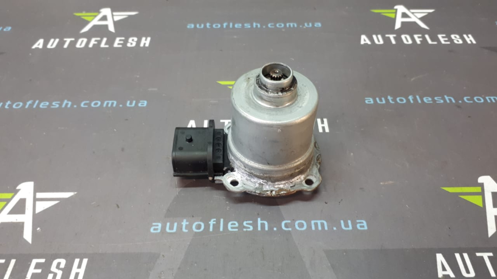 Б/у электроклапан АКПП DC4 305730606R для Renault