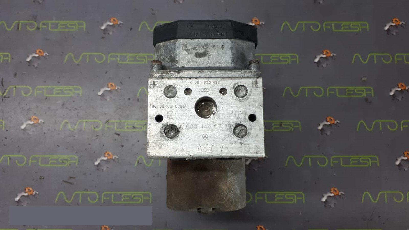 Б/у блок ABS/ блок АБС A0004460789, 0273004311 для Mercedes Sprinter/ Volkswagen LT