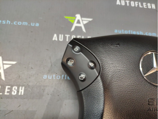 Подушка безпеки/ Airbag A2038600502 Mercedes C-Class Подушка безпеки/ Airbag A2038600502 Mercedes C-Class