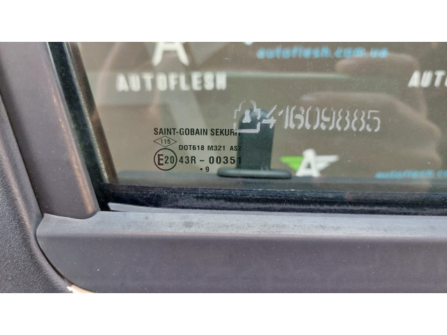 Б/у дверь передняя левая/ правая 801015127R, 801007358R для Dacia Sandero Б/у дверь передняя левая/ правая 801015127R, 801007358R для Dacia Sandero