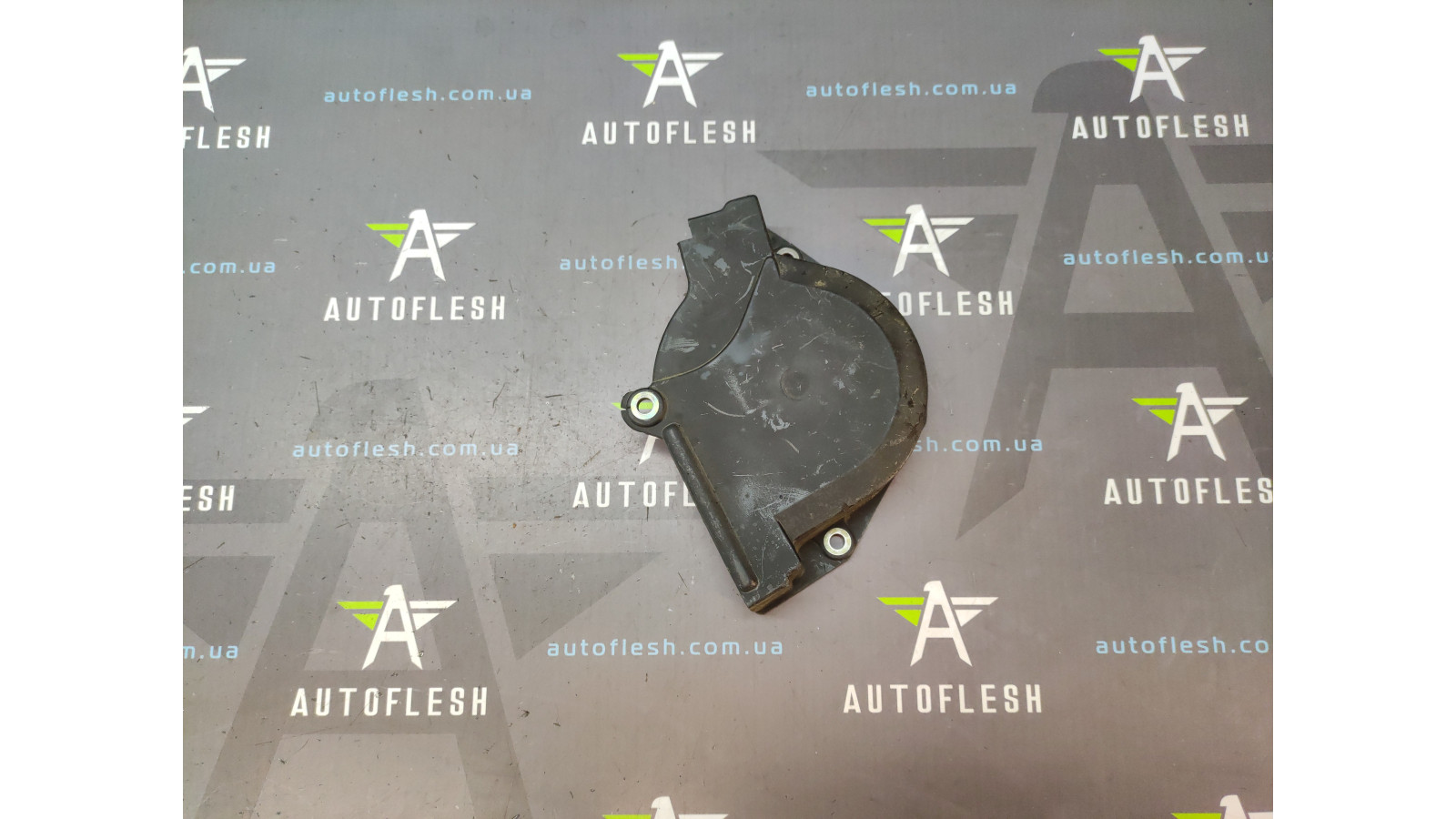 Б/у защита ремня ГРМ 7700114448, 1.9 D для Renault Clio II/ Kangoo/ Megane I/ Scenic I