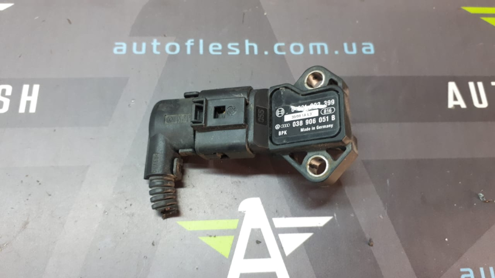 Б/у датчик давления наддува 038906051B для Audi/ Ford Galaxy/ Seat/ Skoda/ Volkswagen