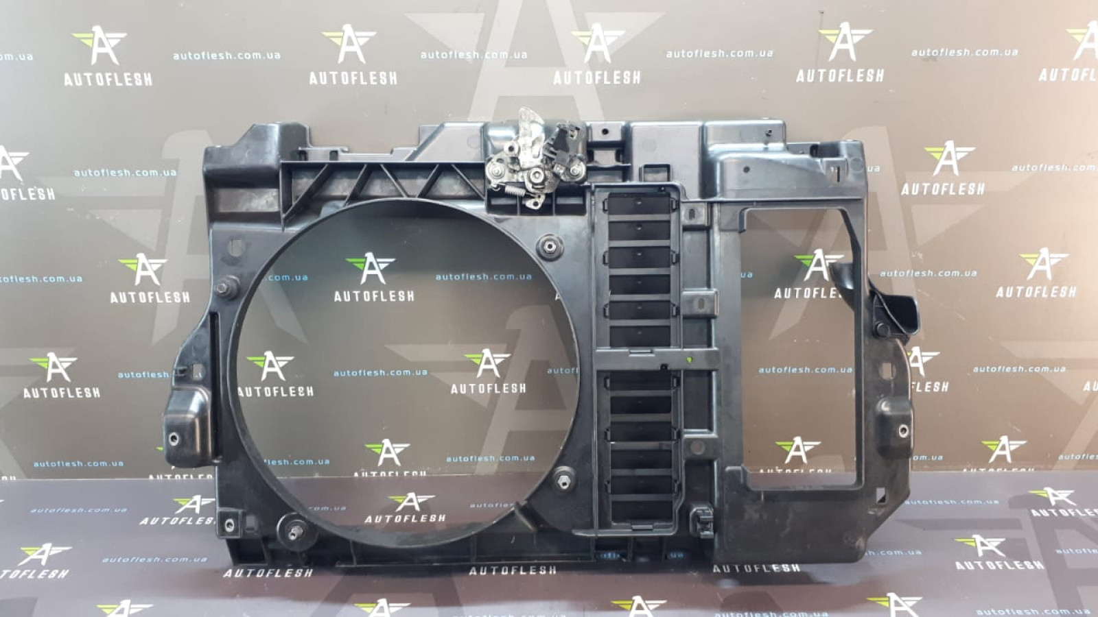 Б/у панель передняя/ телевизор 9646474780 для Citroen C5/ Peugeot 407