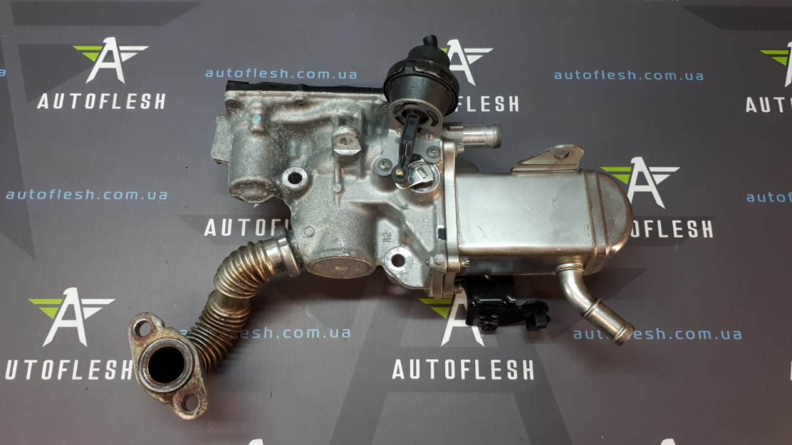 Б/у клапан EGR 8201027384, V29001603, 1.9 dCi для Renault Grand Scenic III/ Megane III/ Scenic III