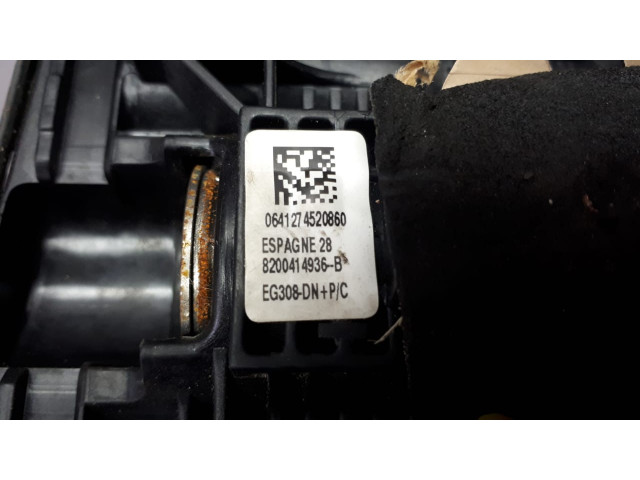 Б/у подушка безопасности 8200414936 для Renault Kangoo II/ Megane II/ Scenic II Б/у подушка безопасности 8200414936 для Renault Kangoo II/ Megane II/ Scenic II