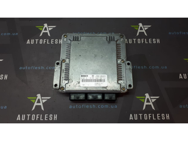 Б/у блок управления двигателем 0281011102, 8200222133, 8200153945 для Renault Laguna II/ Megane I/  Scenic I