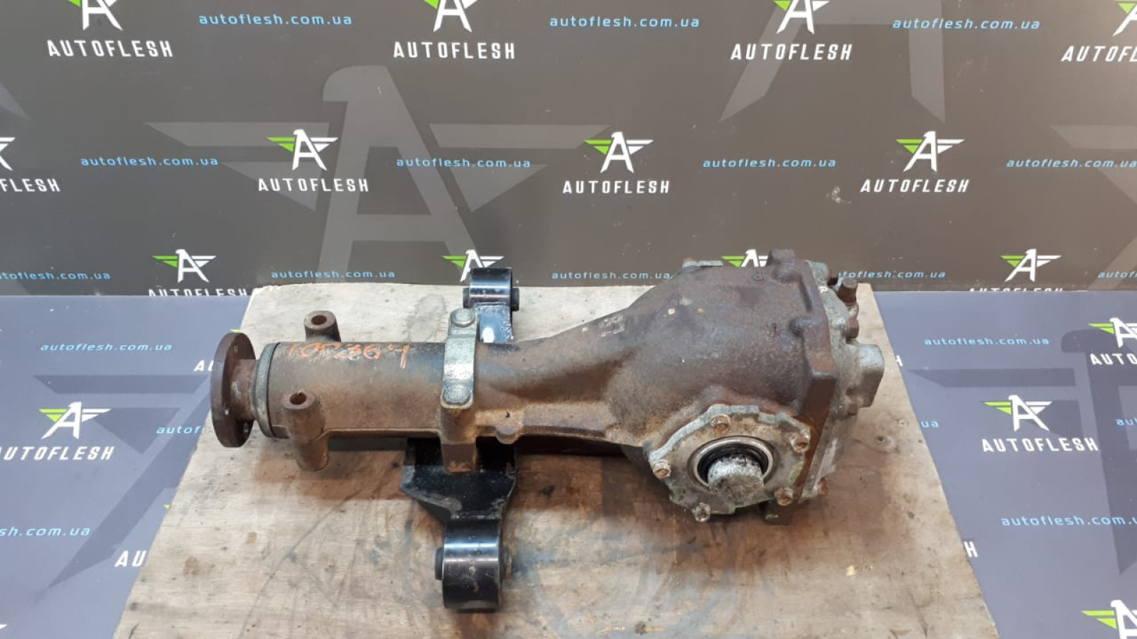 Б/у задний мост в сборе/ редуктор задний 38300AC090 для Subaru Forester III/ Impreza/ Legacy IV Б/у задний мост в сборе/ редуктор задний 38300AC090 для Subaru Forester III/ Impreza/ Legacy IV