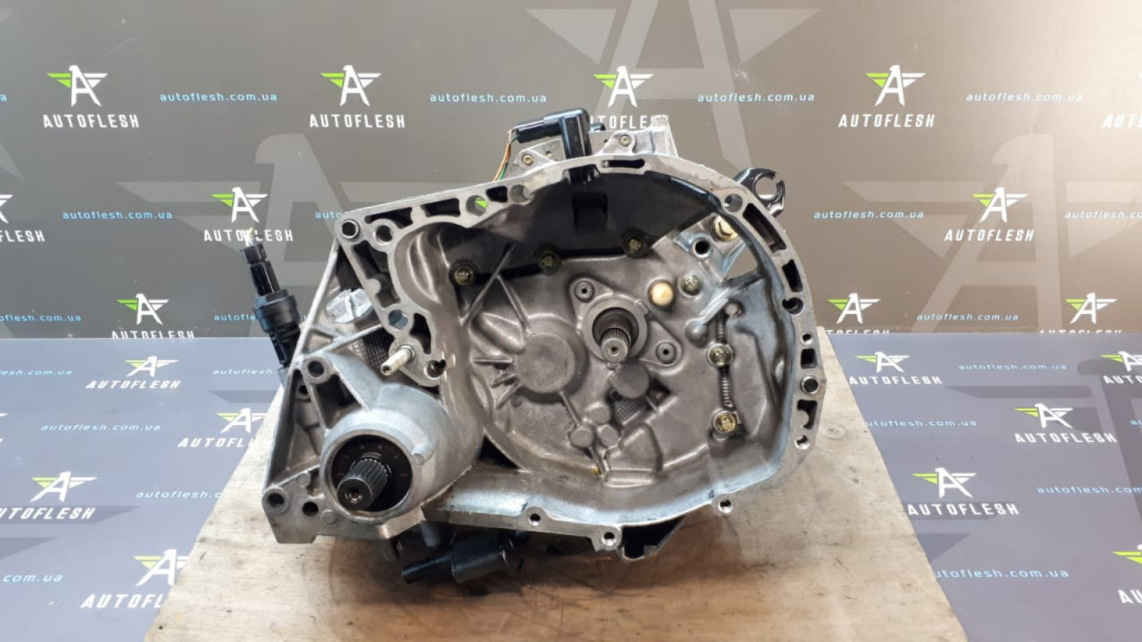Б/у КПП/ коробка передач JB1974, 1.9 D для Renault Clio II/ Kangoo