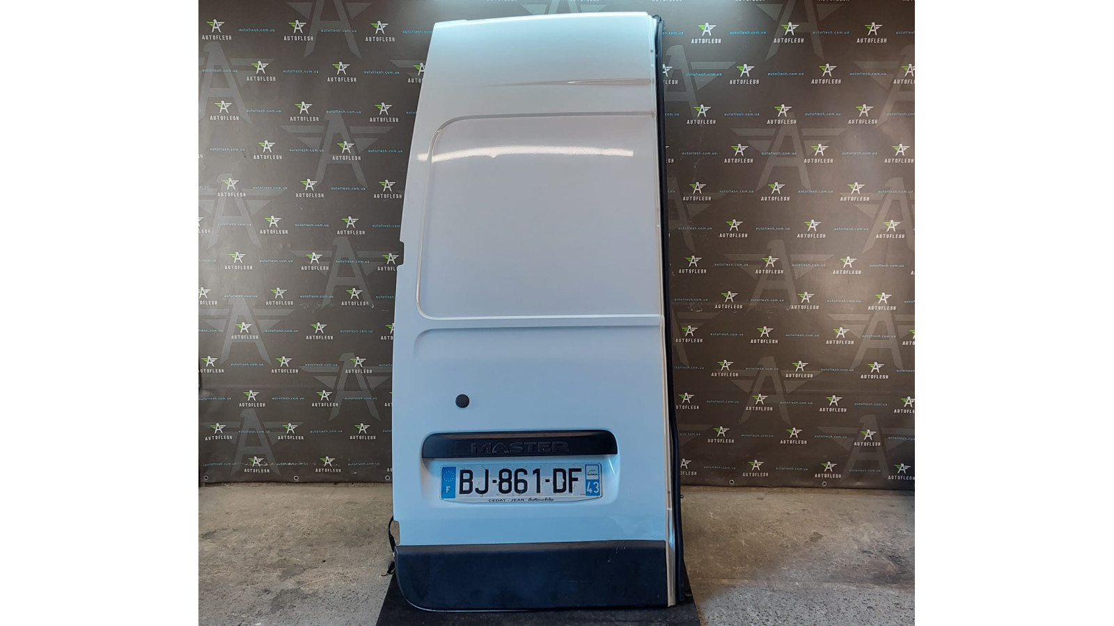 Б/у дверь задняя левая 901014233R, 901019080R, код краски: O389 для Nissan NV400/ Opel Movano B/ Renault Master III Б/у дверь задняя левая 901014233R, 901019080R, код краски: O389 для Nissan NV400/ Opel Movano B/ Renault Master III