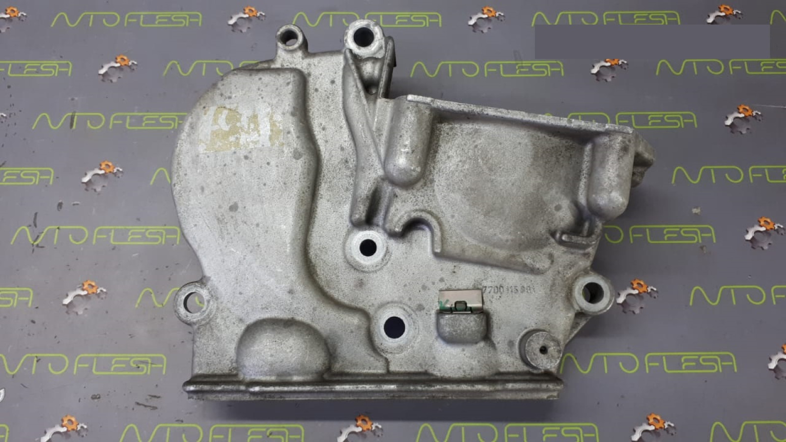 Б/у кожух ГРМ, крышка ремня ГРМ 7700115801, 1.8/ 2.0 16V для Renault Laguna II/ Megane II/ Scenic II Б/у кожух ГРМ, крышка ремня ГРМ 7700115801, 1.8/ 2.0 16V для Renault Laguna II/ Megane II/ Scenic II