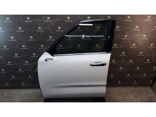 Б/у стекло водительской двери 9675833580 для Citroen C4 Picasso II/ C4 Grand Picasso II