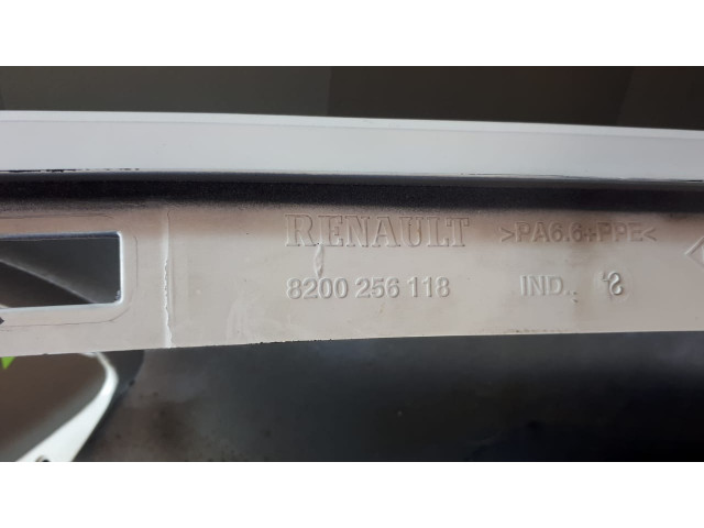 Б/у крыло переднее левое/ правое 8200256118, 8200256117 для Renault Clio III Б/у крыло переднее левое/ правое 8200256118, 8200256117 для Renault Clio III