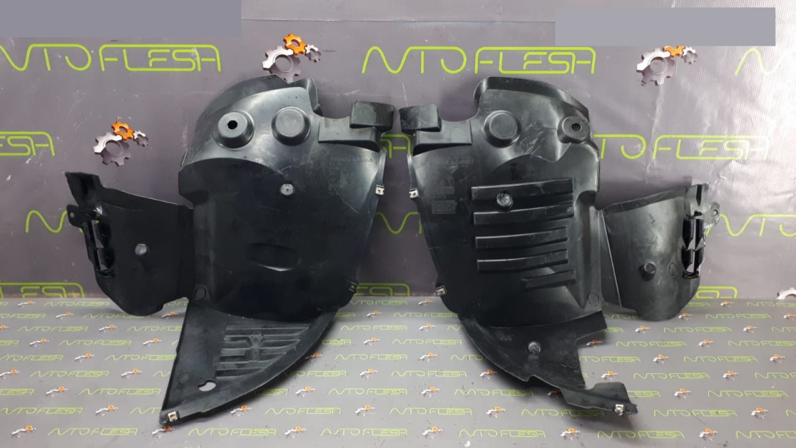 Б/у подкрылок передний 8200460515, 8200460509 для Nissan Kubistar/ Renault Kangoo