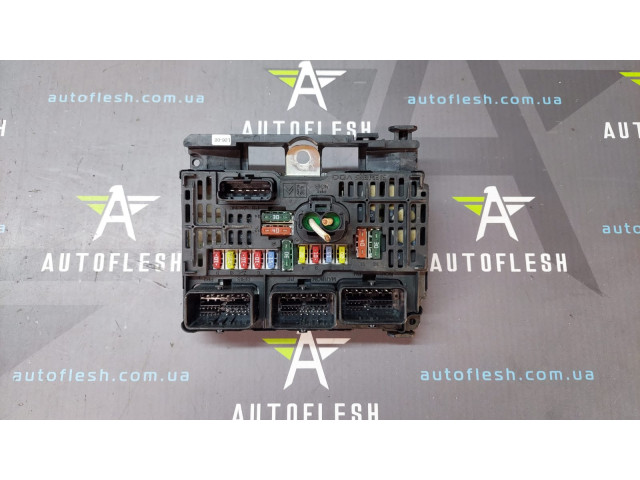 Б/у блок предохранителей BSM 9658539680, BSM-L06-00 для Citroen/ Peugeot