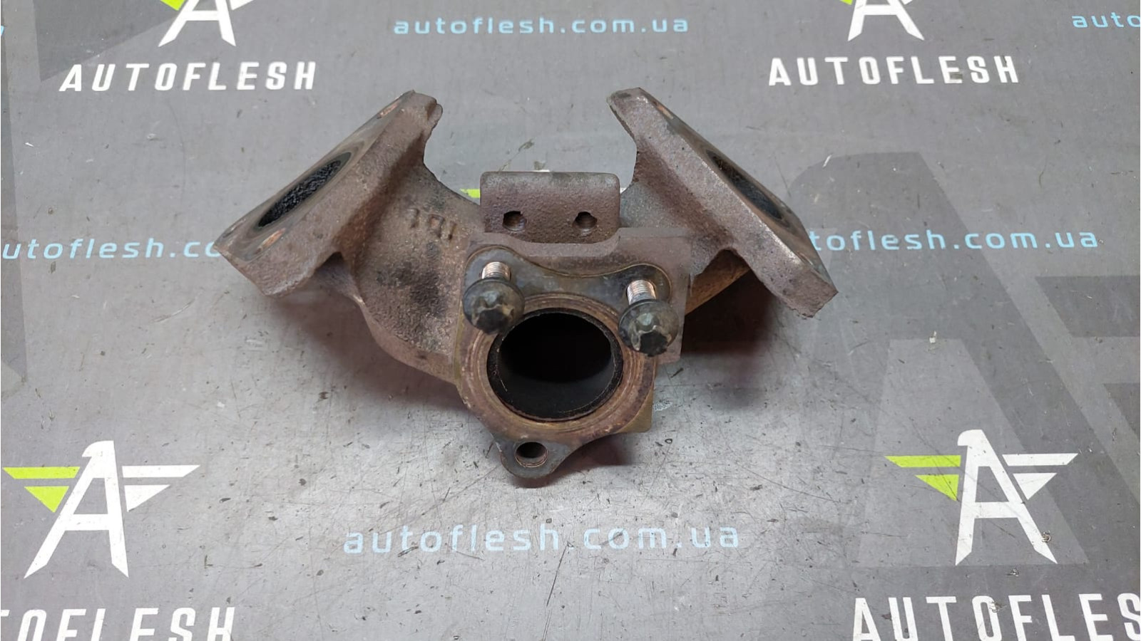 Б/у коллектор выпускной 6421400136, 3.0 TDI для Chrysler/ Jeep/ Mercedes