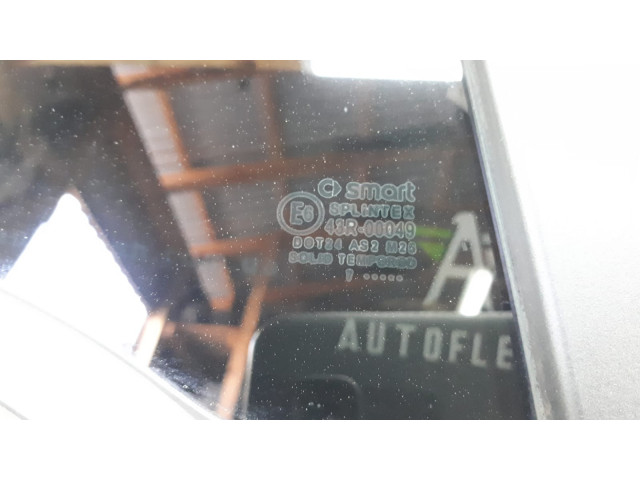 Б/у накладка двери правая/ филенка двери A4517220209 для Smart ForTwo Coupe Б/у накладка двери правая/ филенка двери A4517220209 для Smart ForTwo Coupe