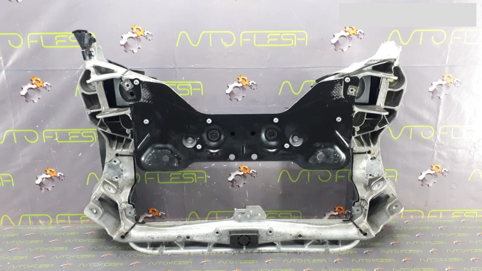 Б/у подрамник передний/ балка передняя 2036280657 для Mercedes C-Class/ CLC-Class/ CLK-Class